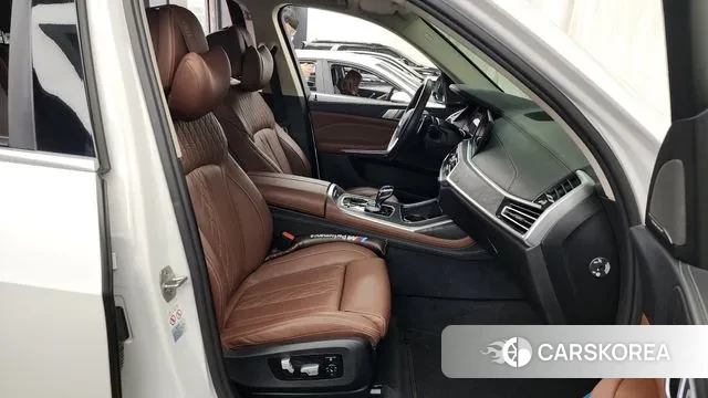 BMW X7 (G07) 2020 Белый из Кореи, фото 2