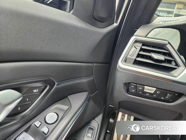 BMW 3 Series (G20) 2022 Серый из Кореи, фото 2