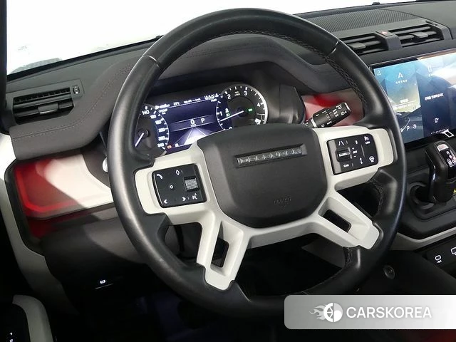 Land Rover Defender (L663) 2022 Черный из Кореи, фото 2