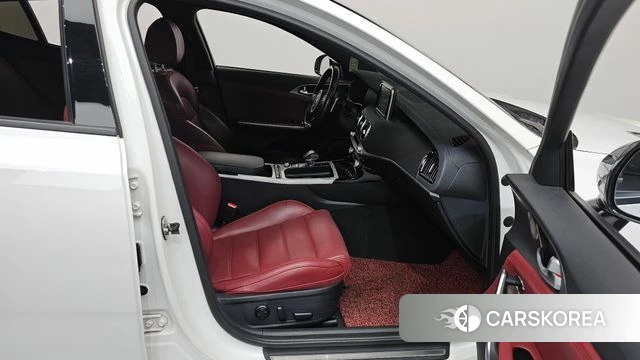 Kia Stinger 2018 Черный из Кореи, фото 2