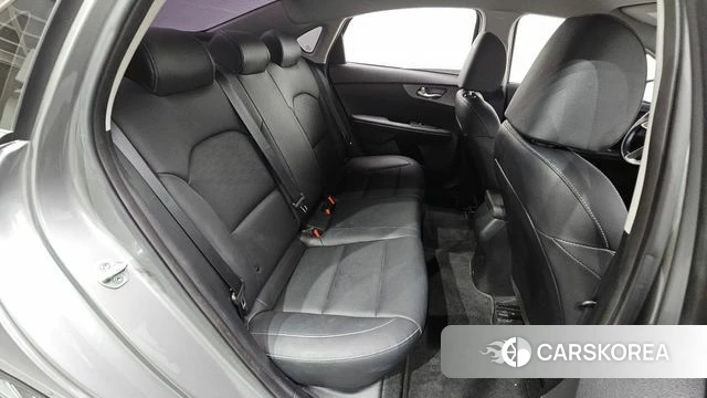 Kia Come New K3 2018 Серебристо-серый из Кореи, фото 2