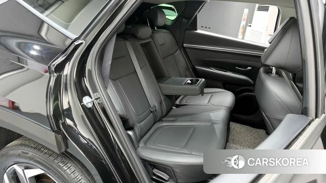 Hyundai Tucson (NX4) 2023 Черный из Кореи, фото 2