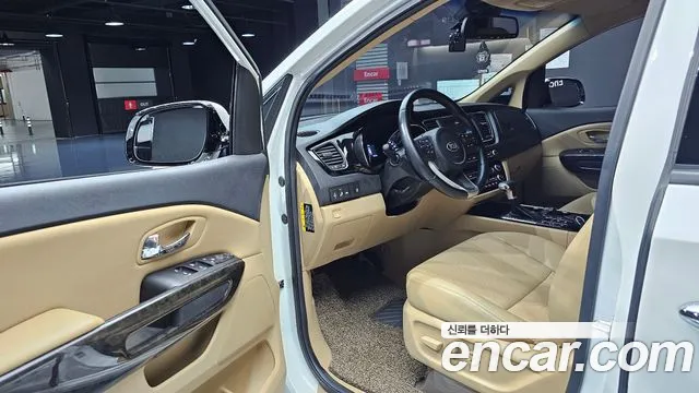 Kia The New Carnival 2019 Белый из Кореи, фото 2