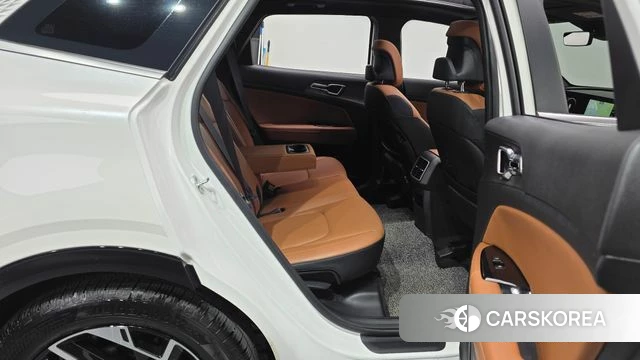Kia Sportage 5th Generation 2022 Белый из Кореи, фото 2