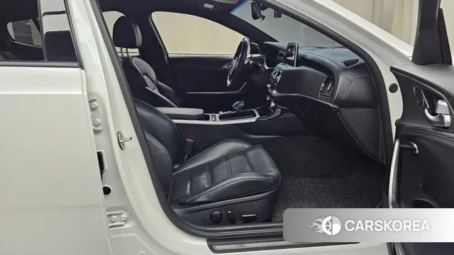 Kia Stinger 2019 Белый из Кореи, фото 2