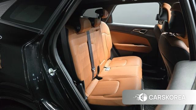 Kia Sportage 5th Generation Hybrid 2021 Черный из Кореи, фото 2
