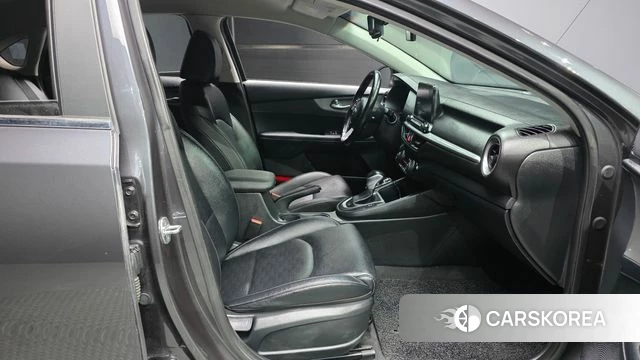 Kia Come New K3 2019 Серый из Кореи, фото 2