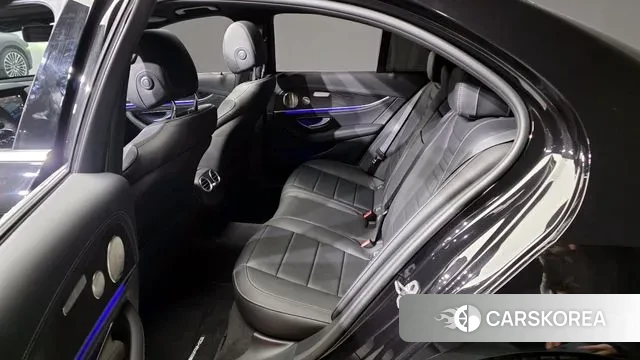 Mercedes-Benz E-Class W213 2022 Черный из Кореи, фото 2