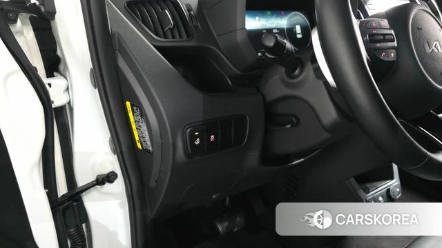 Kia The New Kia Ray EV 2023 Белый из Кореи, фото 2