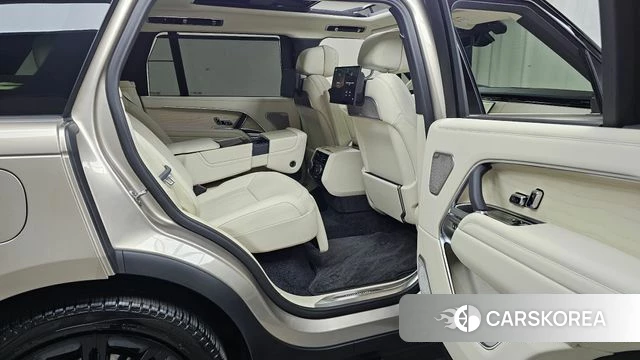 Land Rover Range Rover 5th Generation 2024 Коричневый из Кореи, фото 2
