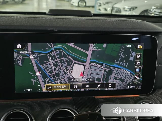 Mercedes-Benz E-Class W213 2022 Белый из Кореи, фото 2