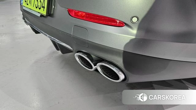 Mercedes-Benz AMG GT 2025 Серый из Кореи, фото 2