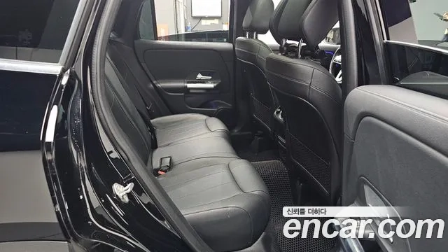 Mercedes-Benz GLA - Class H247 id 2880266 из Кореи 2