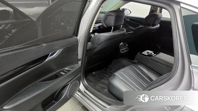 Genesis G80 (RG3) 2022 Серебряный из Кореи, фото 2