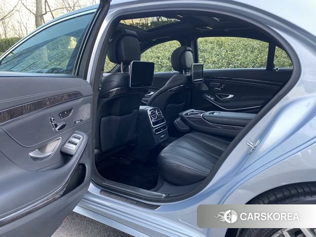 Mercedes-Benz S-class id 4208475 из Китая 2
