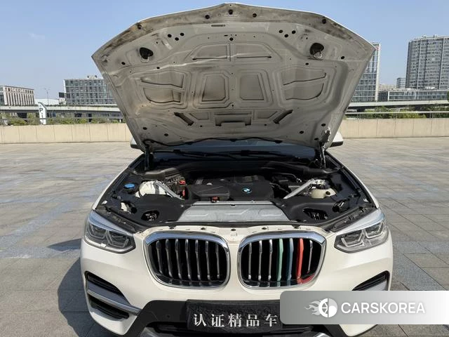 BMW X3 2021 Белый из Китая, фото 2