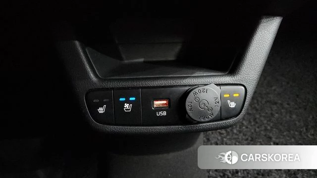 Kia The New Kia Ray 2023 Белый из Кореи, фото 2