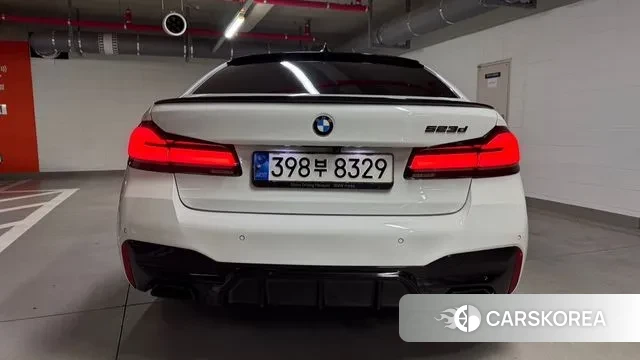 BMW 5 Series (G30) 2021 Белый из Кореи, фото 2