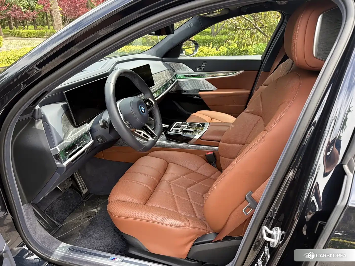 BMW i7 2025 Черный из Китая, фото 2