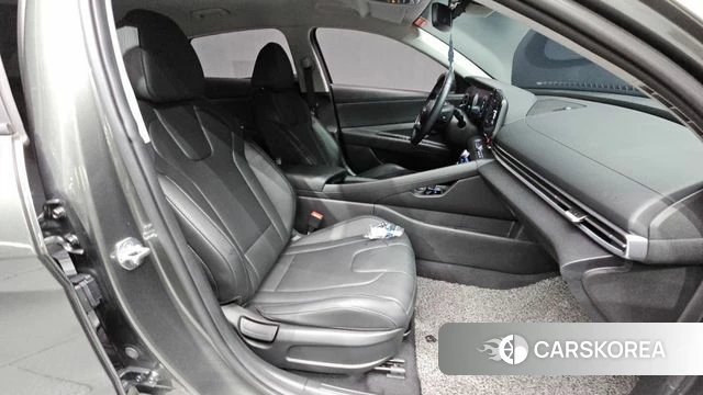 Hyundai Avante (CN7) 2021 Серый из Кореи, фото 2