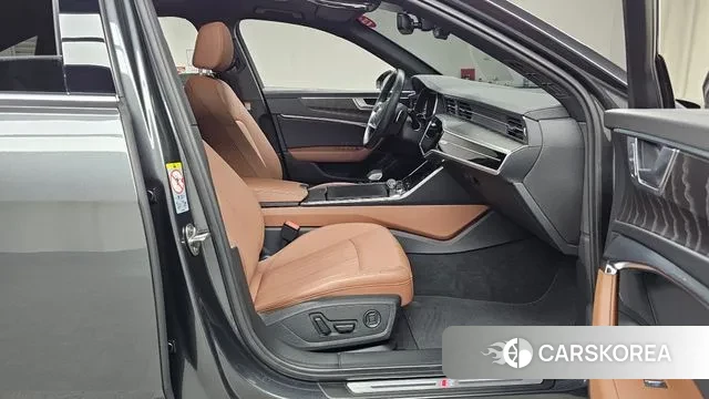 Audi A6 (C8) 2023 Серый из Кореи, фото 2