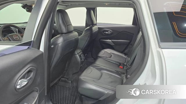 Jeep Cherokee (KL) 2022 Белый из Кореи, фото 2