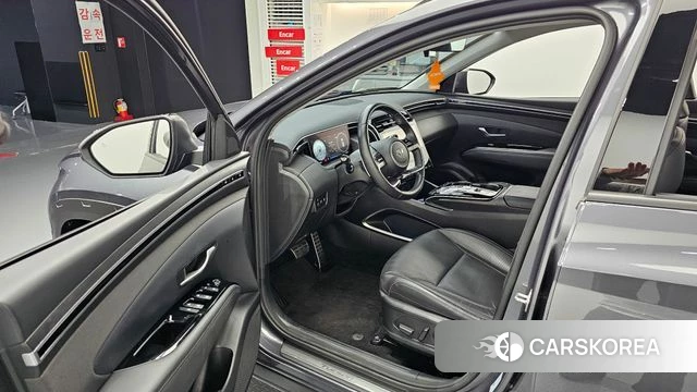 Hyundai Tucson (NX4) 2022 Серый из Кореи, фото 2