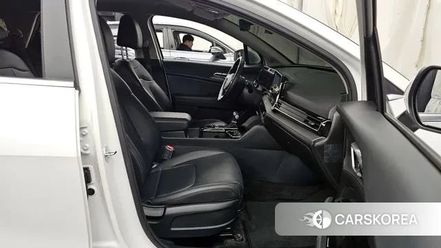 Kia Sportage 5th Generation 2024 Белый из Кореи, фото 2