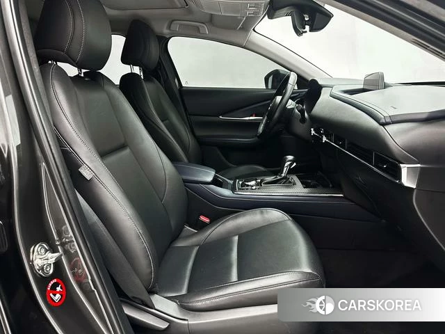 Mazda CX-30 2021 Темно-серый из Китая, фото 2