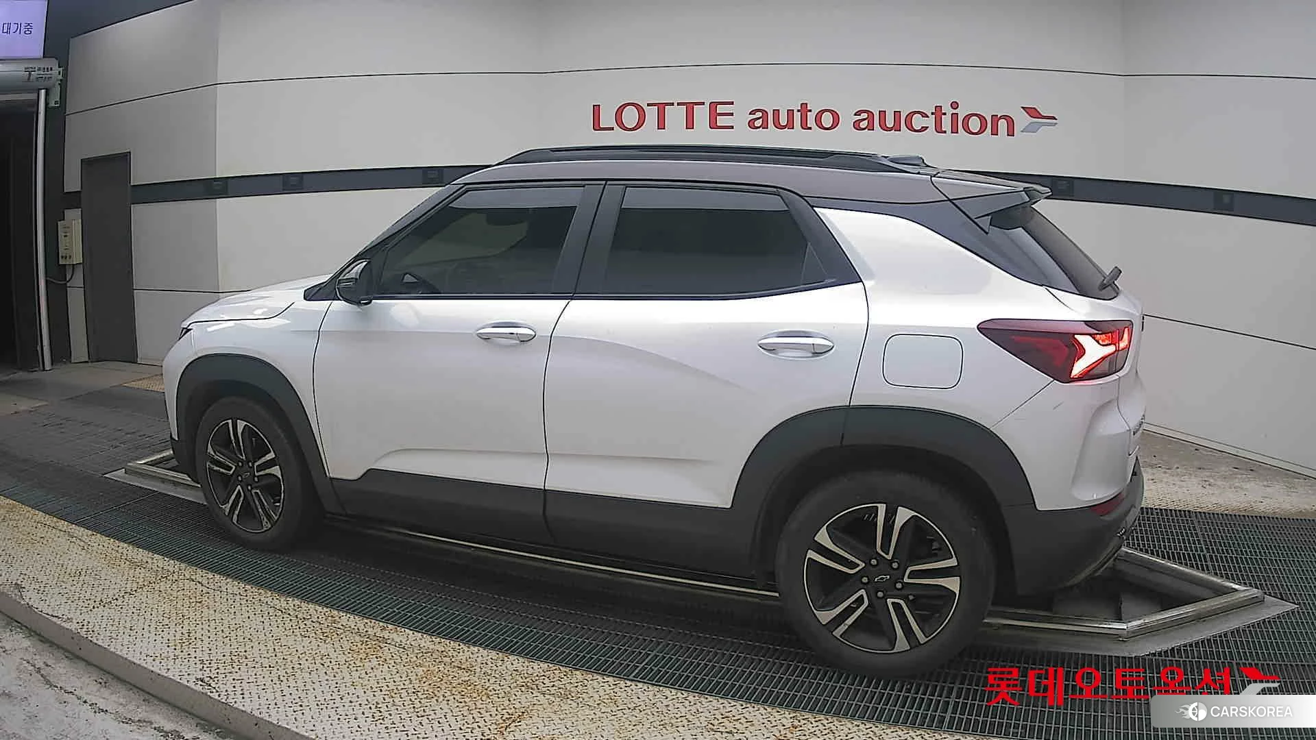 Korea G M TrailBlazer 1.35 Turbo FWD 2022 Белый из Кореи, фото 2