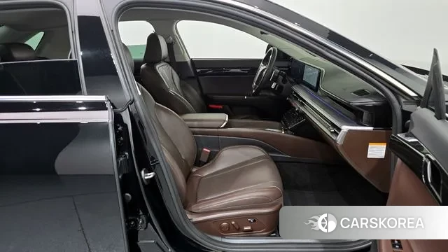 Hyundai Grandeur Hybrid (GN7) 2023 Черный из Кореи, фото 2