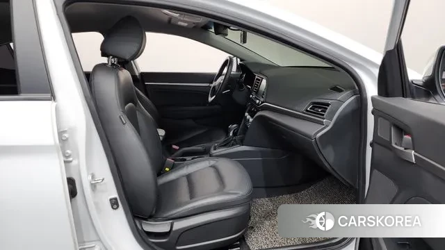 Hyundai The New Avante AD 2018 Белый из Кореи, фото 2