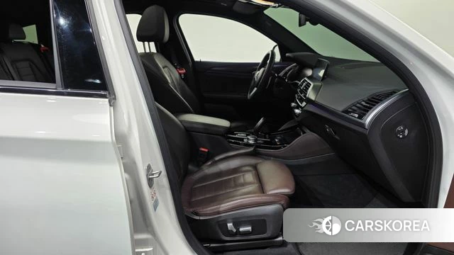 BMW X4 (G02) 2021 Белый из Кореи, фото 2