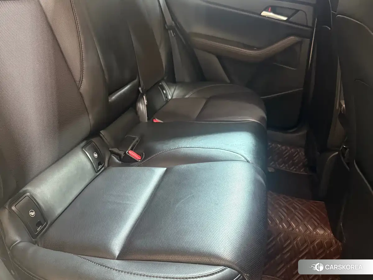 Mazda CX-30 2022 Белый из Китая, фото 2