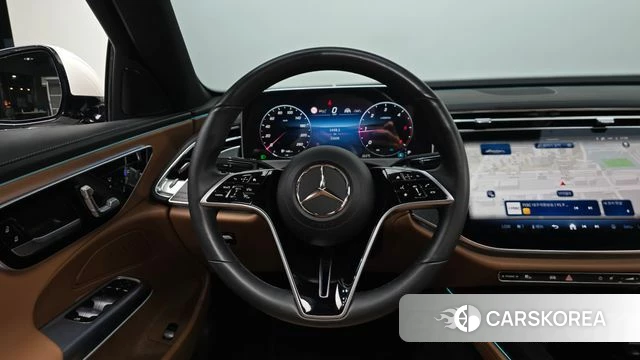 Mercedes-Benz E-Class W214 2024 Белый из Кореи, фото 2