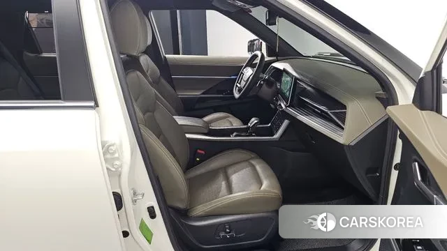 Ssangyong Torres 2023 Белый из Кореи, фото 2