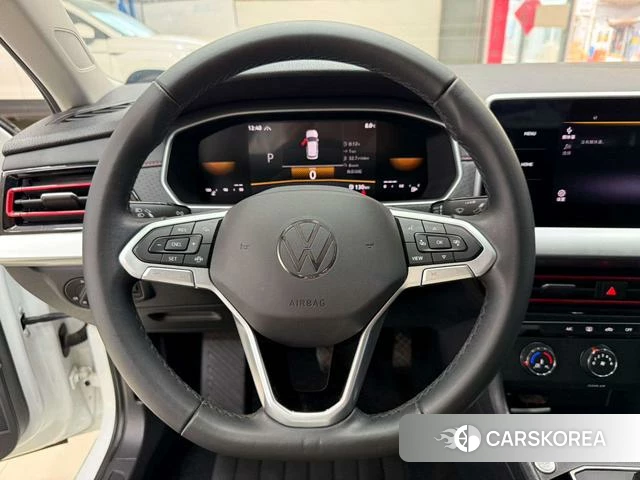 Volkswagen Lavida 2023 Белый из Китая, фото 2