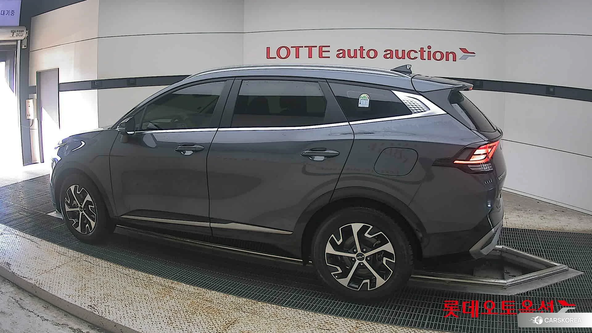 Kia Sportage Hybrid 2024 Gravity Gray из Кореи, фото 2