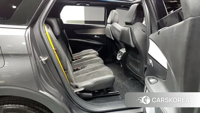 Peugeot 5008 second generation 2021 Серый из Кореи, фото 2