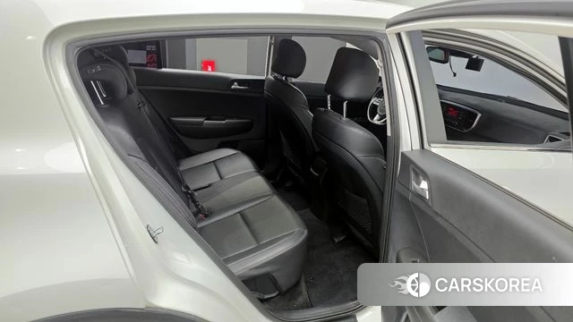 Kia Sportage The Bold 2021 Белый из Кореи, фото 2