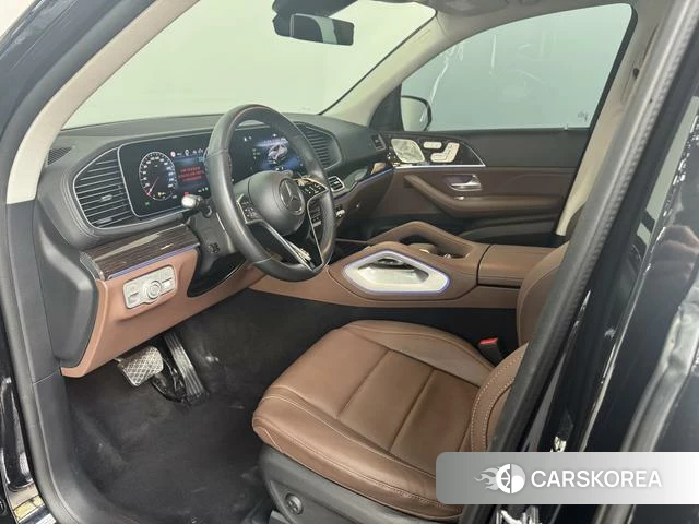 Mercedes-Benz GLE (import) 2024 Черный из Китая, фото 2