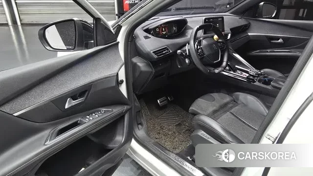 Peugeot 3008 second generation 2018 Белый из Кореи, фото 2