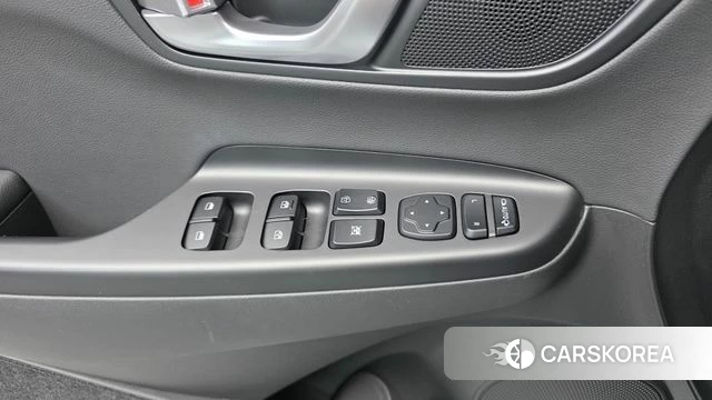 Hyundai The New Kona 2021 Белый из Кореи, фото 2