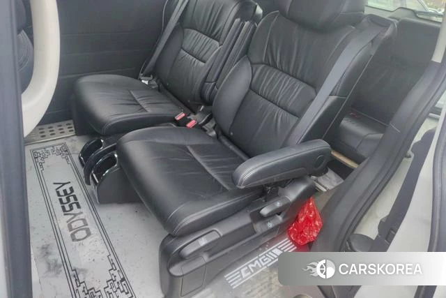 Honda Odyssey 2023 Белый из Китая, фото 2
