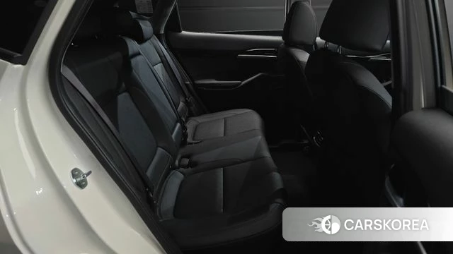 Kia Seltos 2022 Белый из Кореи, фото 2