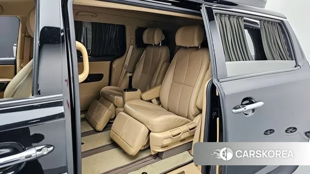 Kia The New Carnival 2018 Черный из Кореи, фото 2