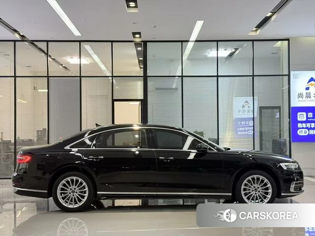 Audi A8 2020 Черный из Китая, фото 2