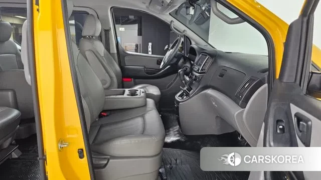 Hyundai The New Grand Starex 2019 Желтый из Кореи, фото 2