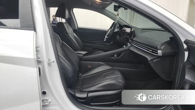 Hyundai Avante (CN7) 2020 Белый из Кореи, фото 2