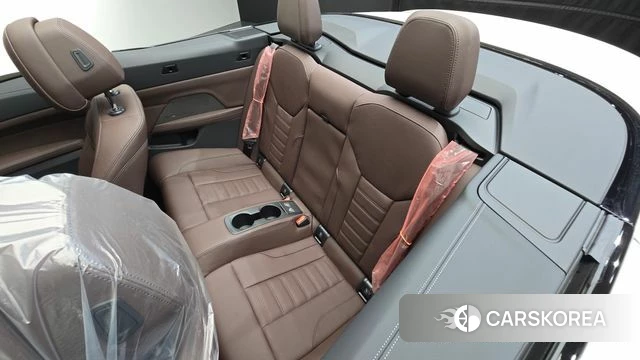 BMW 4 Series (G22) 2025 Белый из Кореи, фото 2
